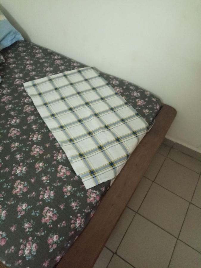 Ange Raphael Hotel Дуала Екстериор снимка